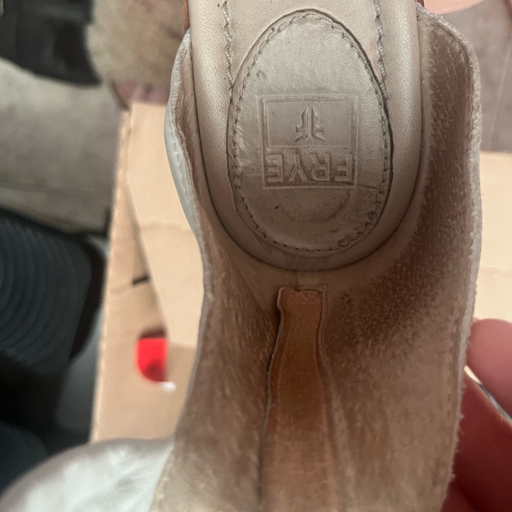FRYE Women's Brielle Back-Zip Sandals - Picture 6 of 12